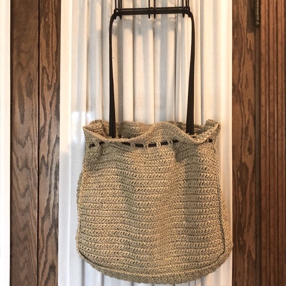 Eddie Bauer Woven Straw and Leather Tote - Picture 4 of 16